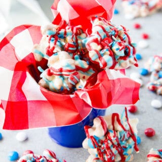 Crock Pot Candy: Peanut Clusters made festive