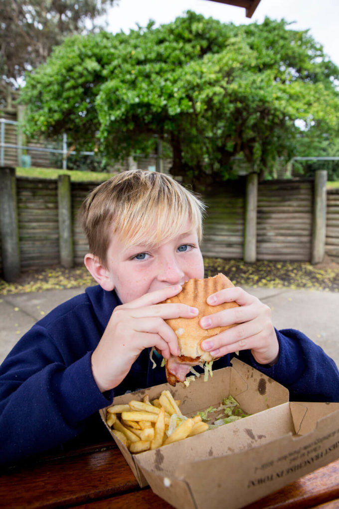 Sydney Dining Guide: Little L Chicken burgers