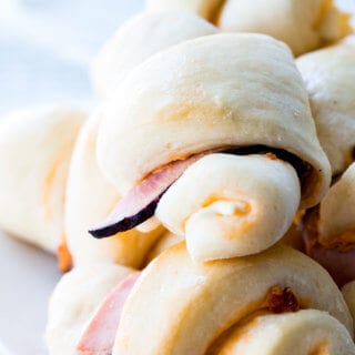 Ham and Cheese Rolls are the best dinner! So easy and majorly delicious.