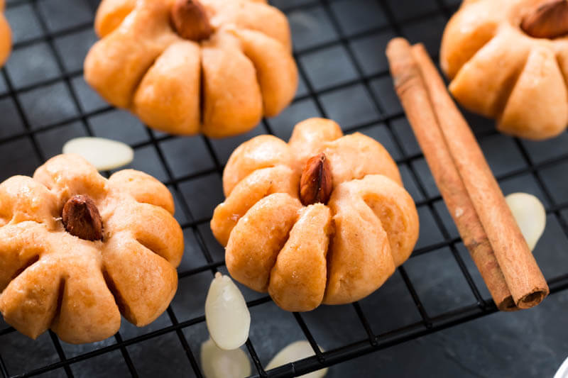 Pumpkin Almond Cookies 