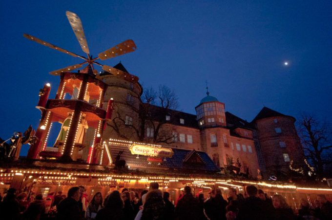 If you like coziness and Christmas time, then you need to put “go to a German Christmas market” on your bucket list. This is your guide to navigating the delicious smells, tastes, and sights that make up German Christmas markets.