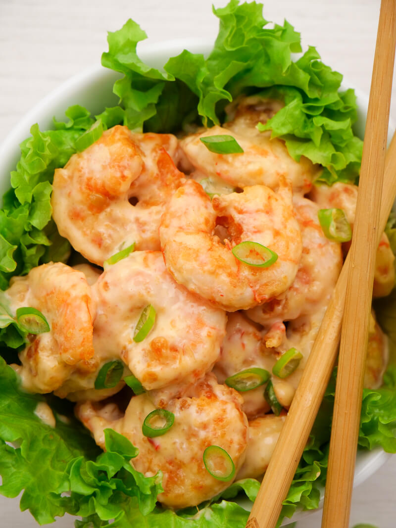 Bang bang shrimp is an easy and delicious shrimp dish with a creamy Thai chili sauce
