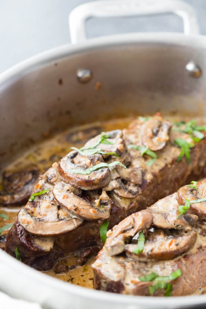 Steak with Garlic Mushroom Cream Sauce - Easy Peasy Meals