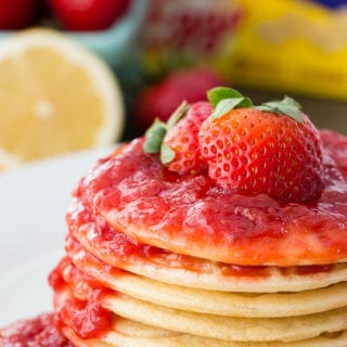 Pancakes with homemade strawberry syrup, this syrup is amazing!