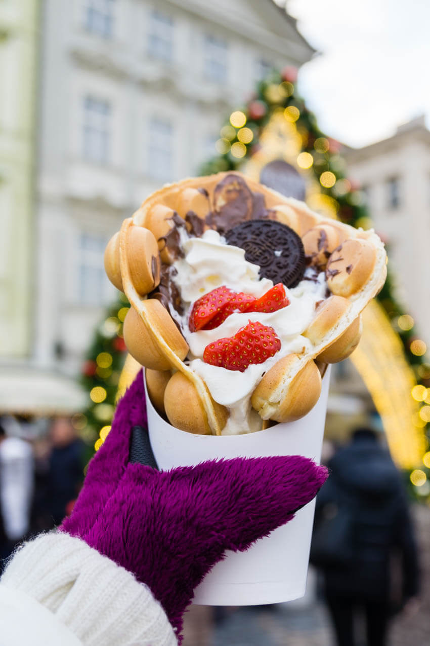 Bubble waffles at the Christmas market, Christmas market food