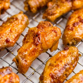 Chicken wings on a cooling rack, close up photo