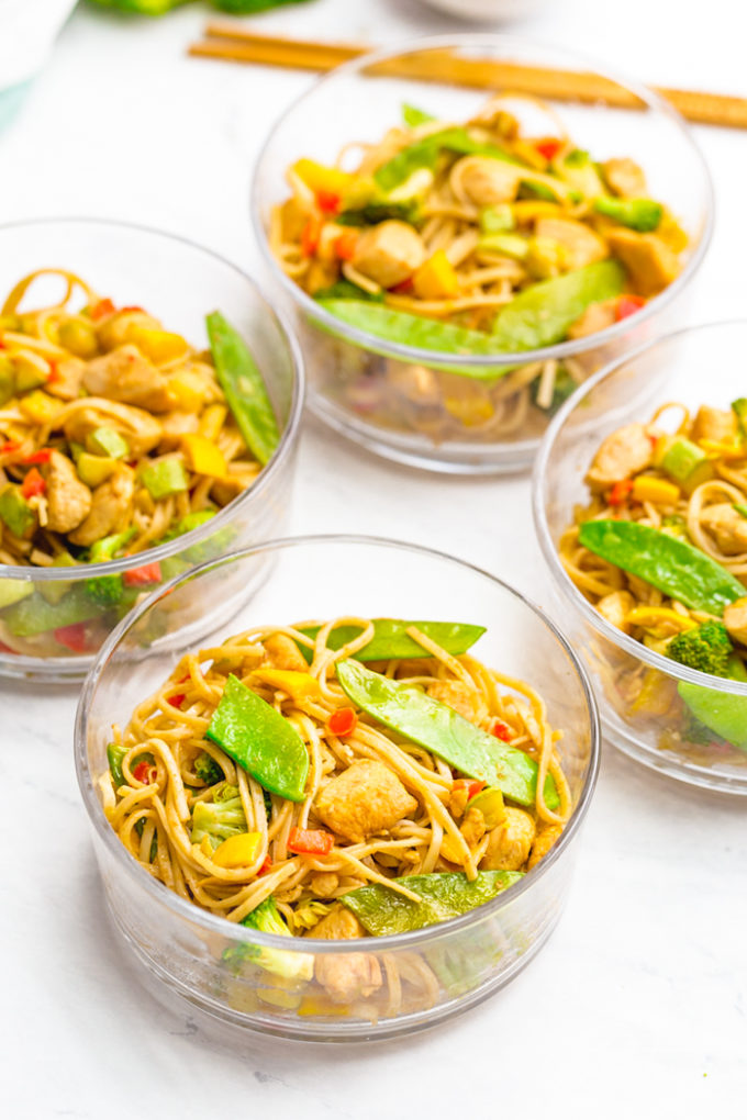 Garlic chicken lo mein is a great meal prep item