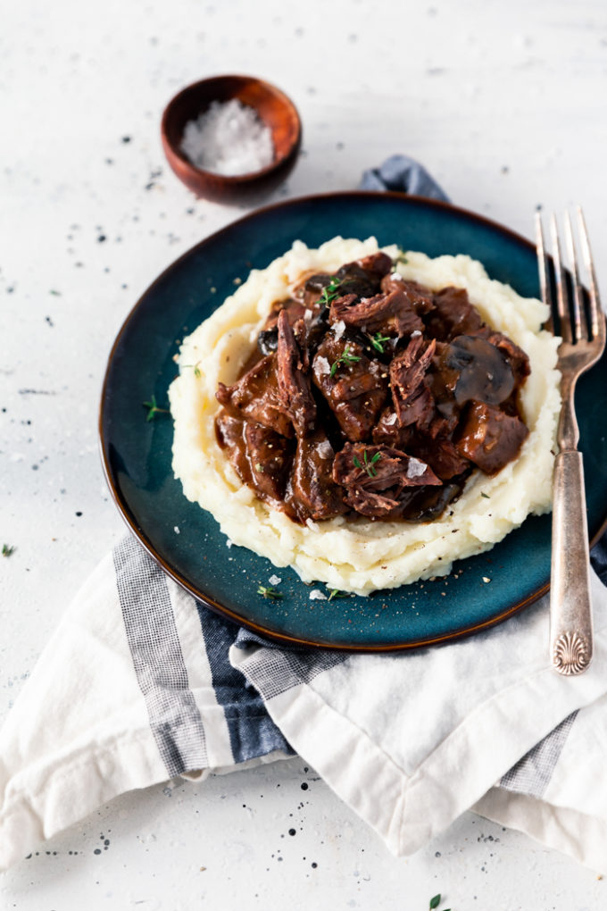 A plate of slow cooker beef tips and gravy