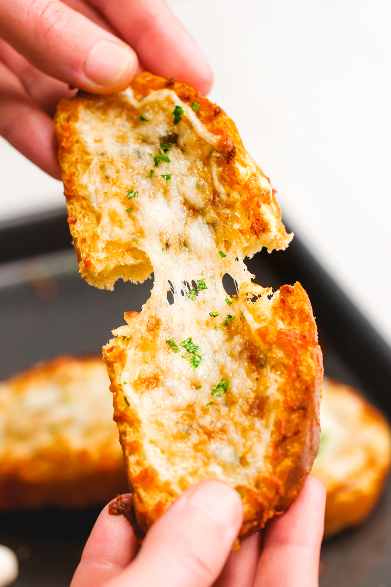 World's best cheesy garlic bread