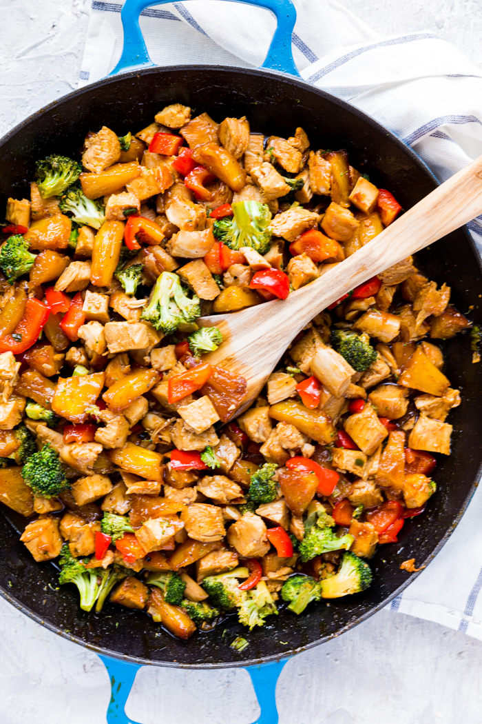 A skillet filled with teriyaki chicken stir fry