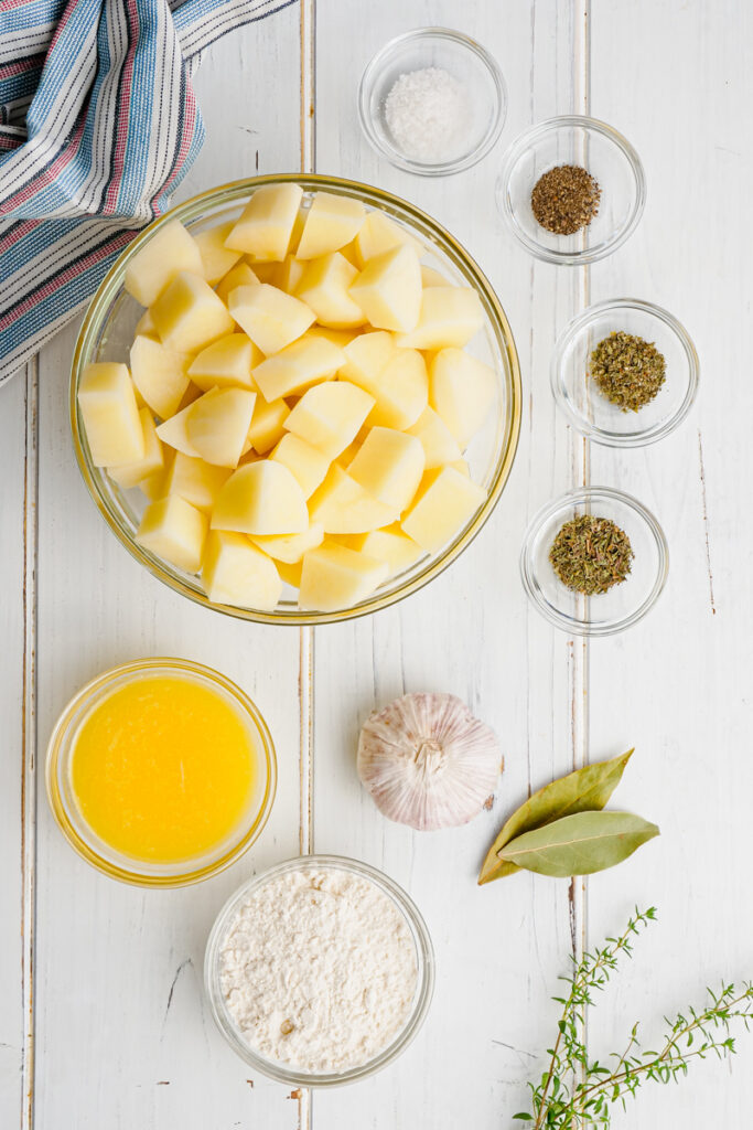 Ingredients for making crispy potatoes