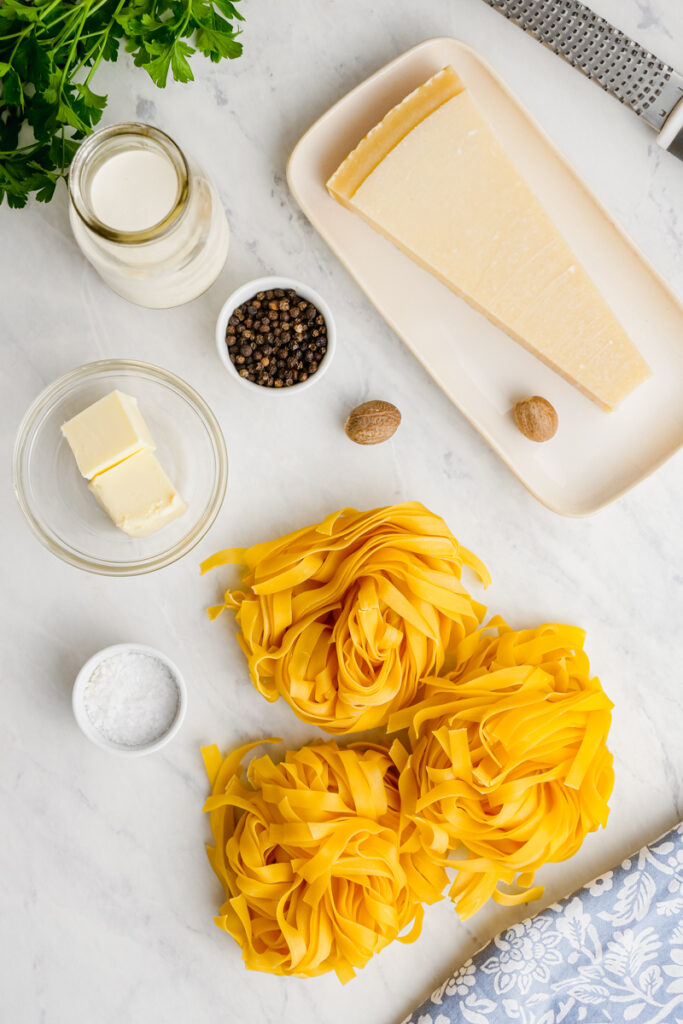 What you need for fettuccine alfredo, all the ingredients