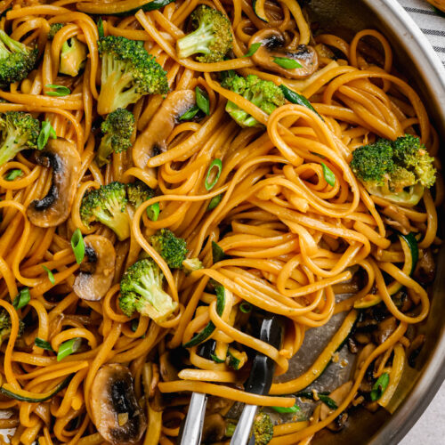 Hibachi noodles