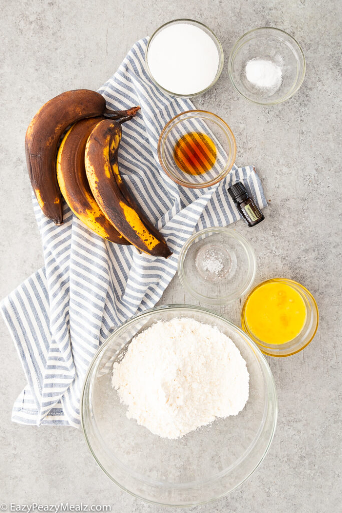 The ingredients you need to make cardamom banana bread