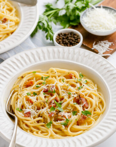 Spaghetti carbonara is a delicious spaghetti with bacon, eggs, and more.