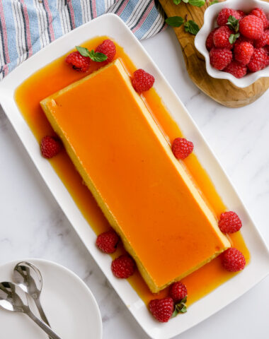 unmolded flan, on a white plan