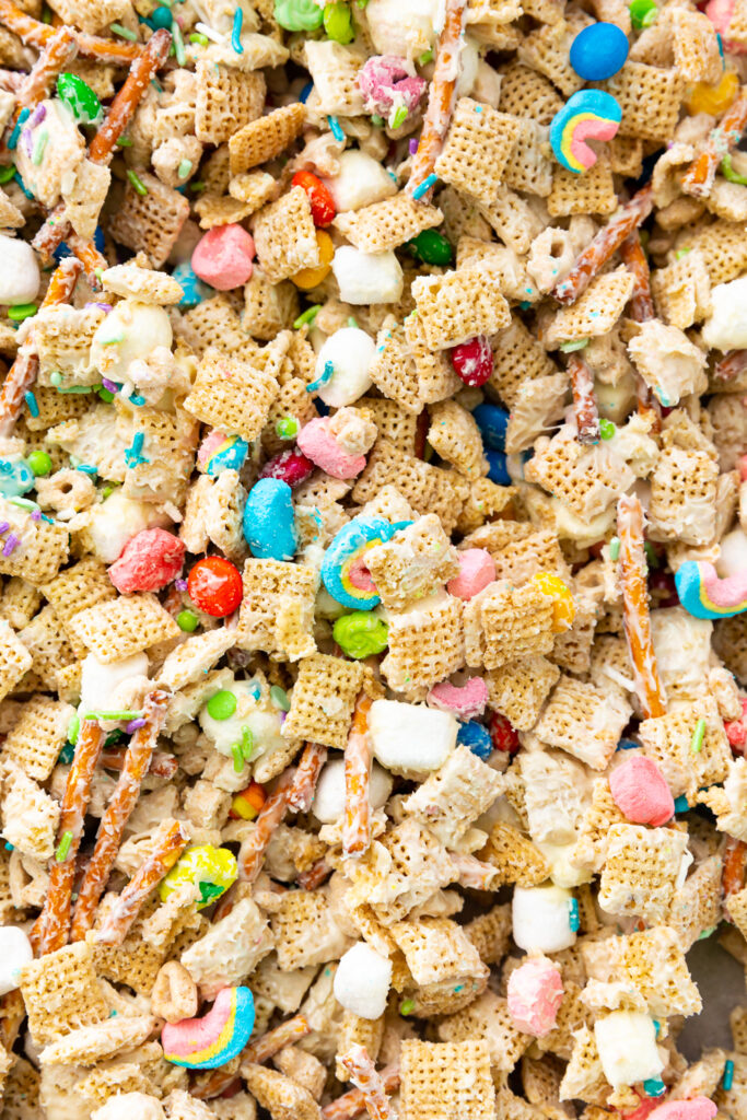 Leprechaun Bait Snack Mix a fun treat for St. Patrick's Day