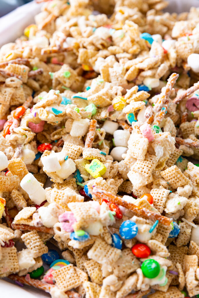 Leprechaun bait snack mix for St. Patrick's Day