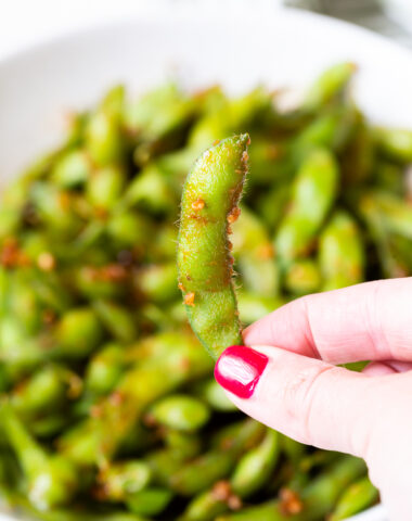 Spicy garlic ginger edamame