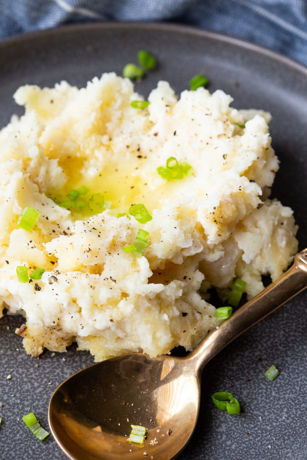 Make Ahead Mashed Potatoes - Easy Peasy Meals