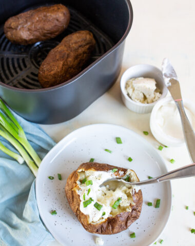 Air Fryer Baked Potatoes