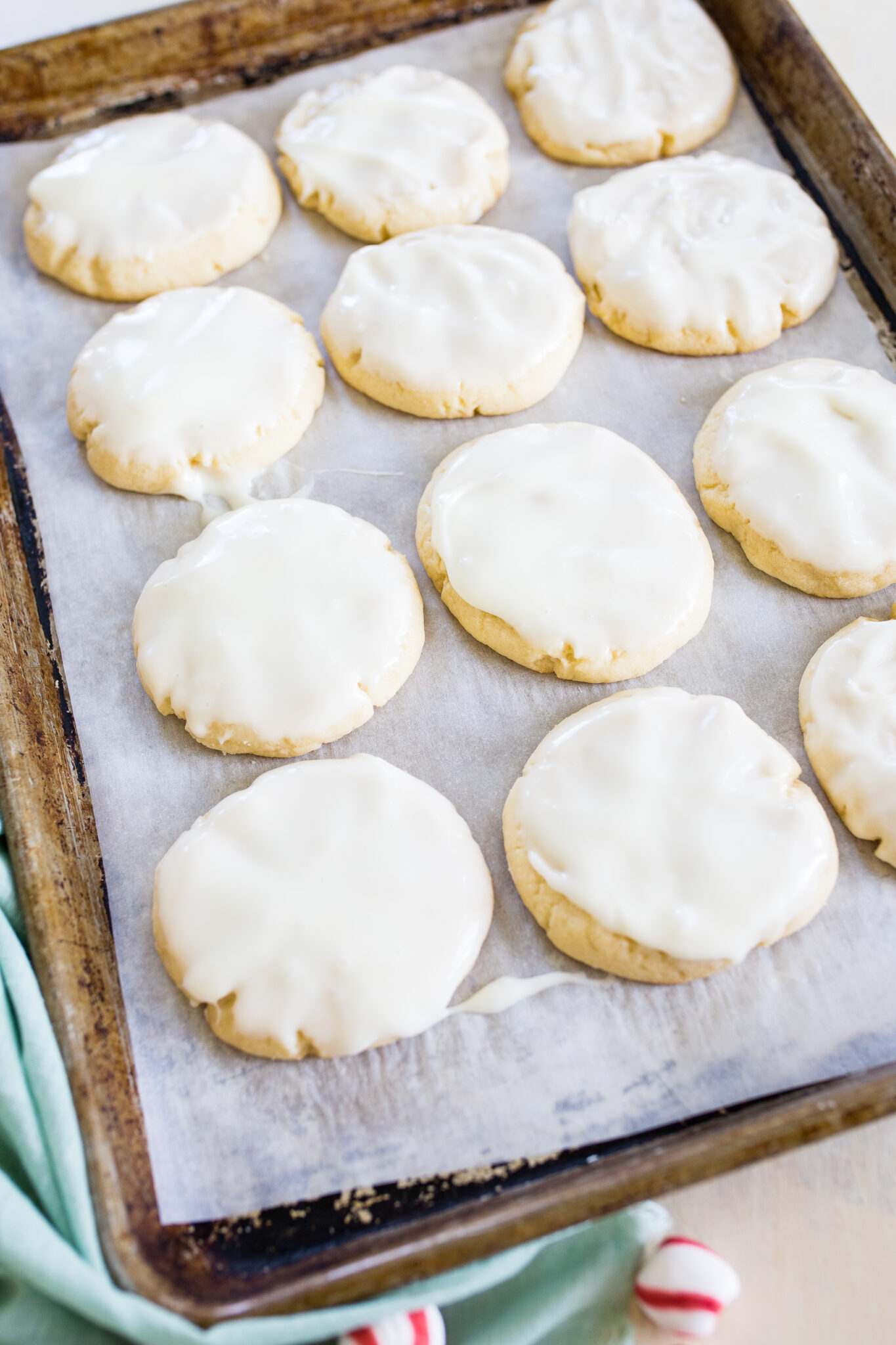 Peppermint Glazed Butter Cookies Easy Peasy Meals