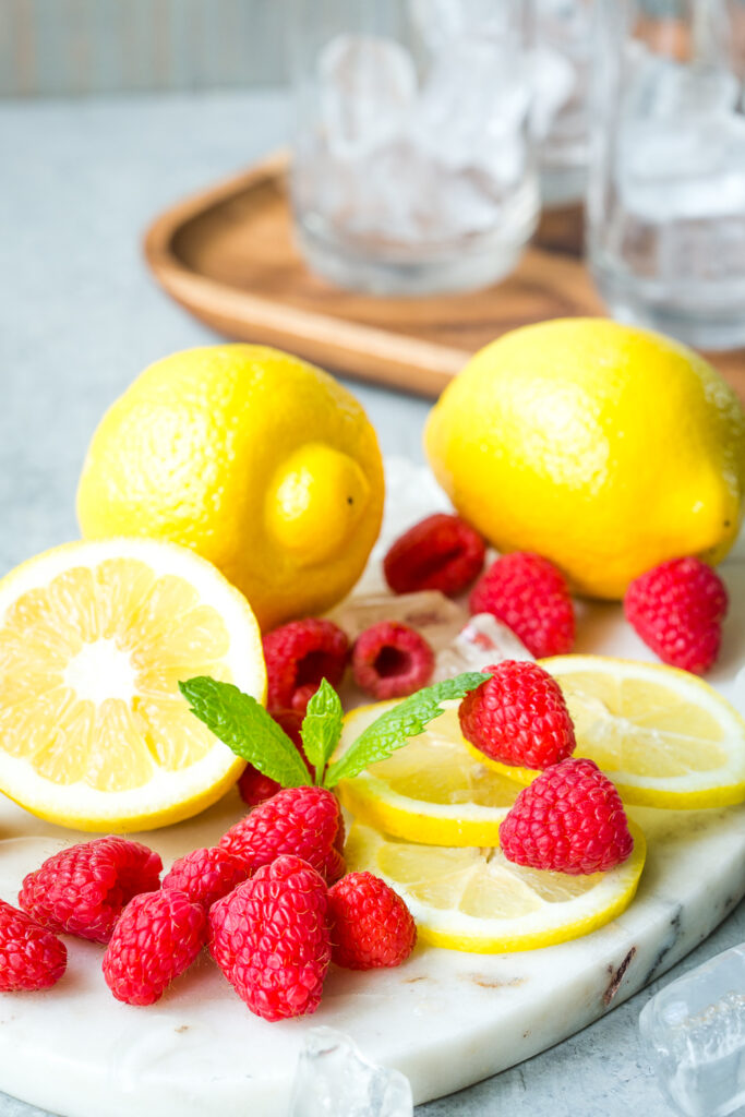 What you need to make raspberry lemonade