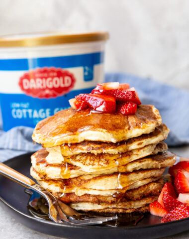 Protein packed cottage cheese pancakes