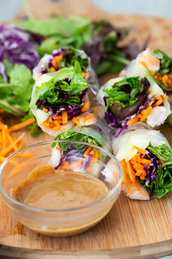 Fresh spring rolls with a peanut dipping sauce