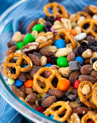 Homemade trail mix recipe, for a delicious trail mix that doesn't have too many peanut or raisins.