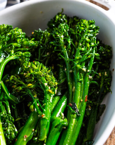 Garlic Broccolini, crisp tender broccolini stir fried in a chili garlic oil that will give it amazing flavor and perfect consistency.