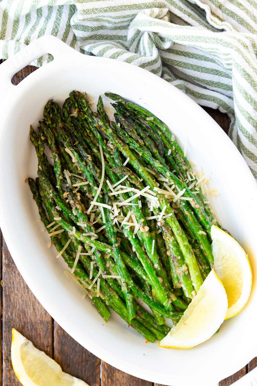 Air fryer asparagus, crisp tender asparagus with tons of amazing flavor. Thrown together in a few minutes. 