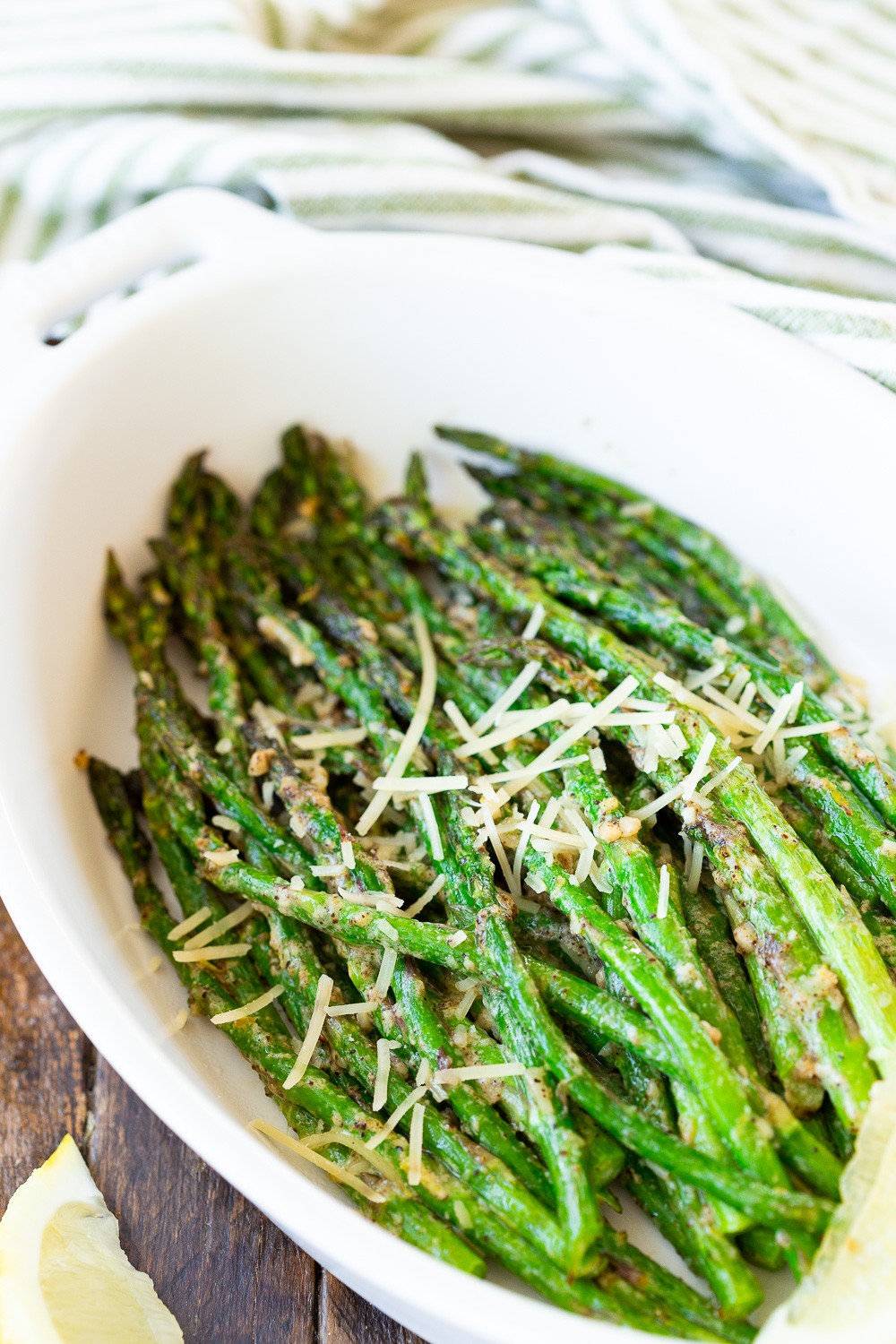 Delicious air fryer asparagus