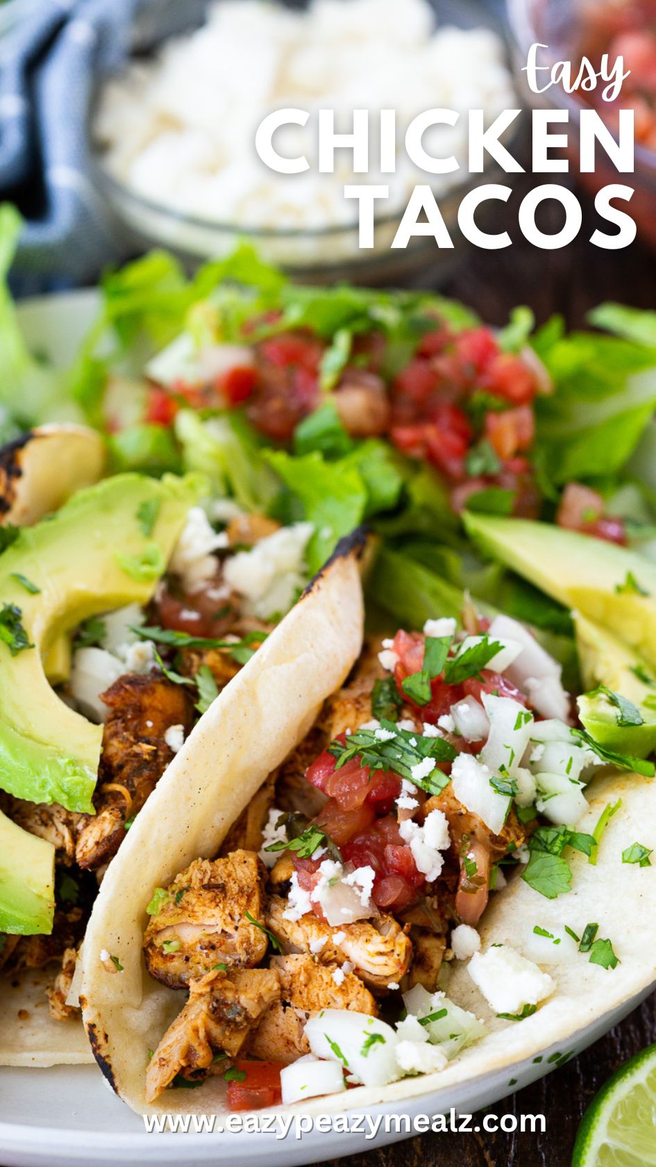 Looking for a quick and delicious meal? Try these easy chicken tacos, ready in under 30 minutes! With tender chicken, flavorful spices, and your favorite toppings, they're sure to become a family favorite. Perfect for busy weeknights or a casual dinner with friends. #easyrecipes #chickentacos #30minutemeals