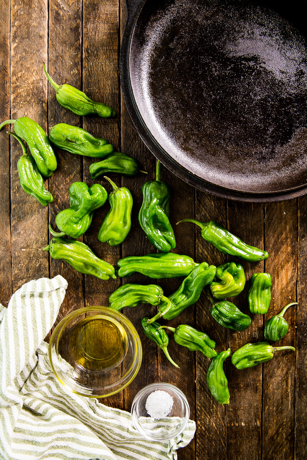 What you need to make shishito peppers