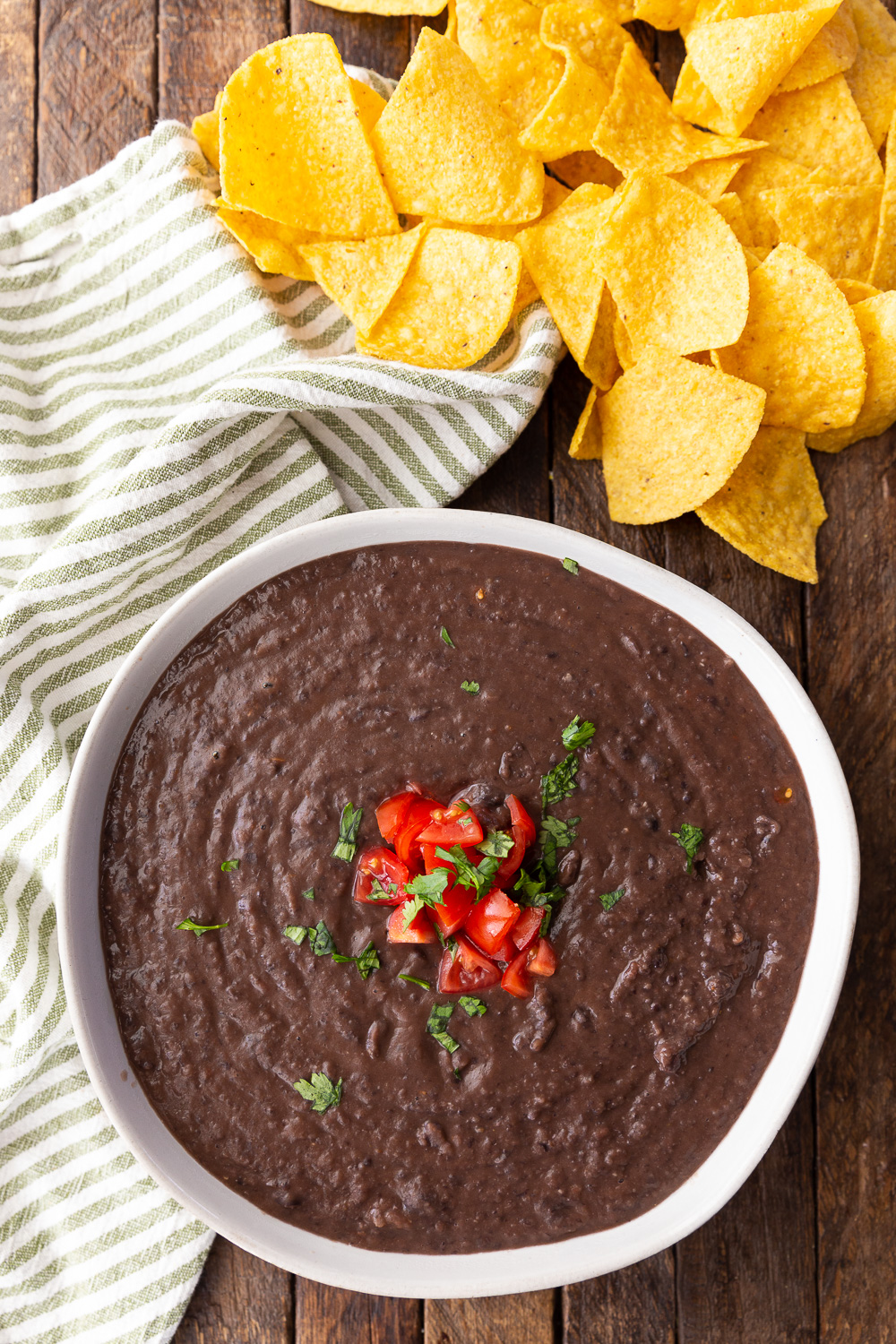 Easy to make amazing black beans, the best black beans ever. 