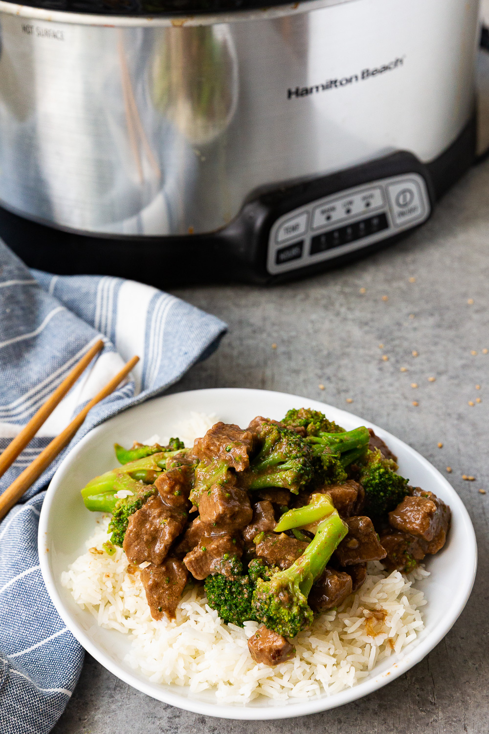 Beef and broccoli made in the slow cooker. 