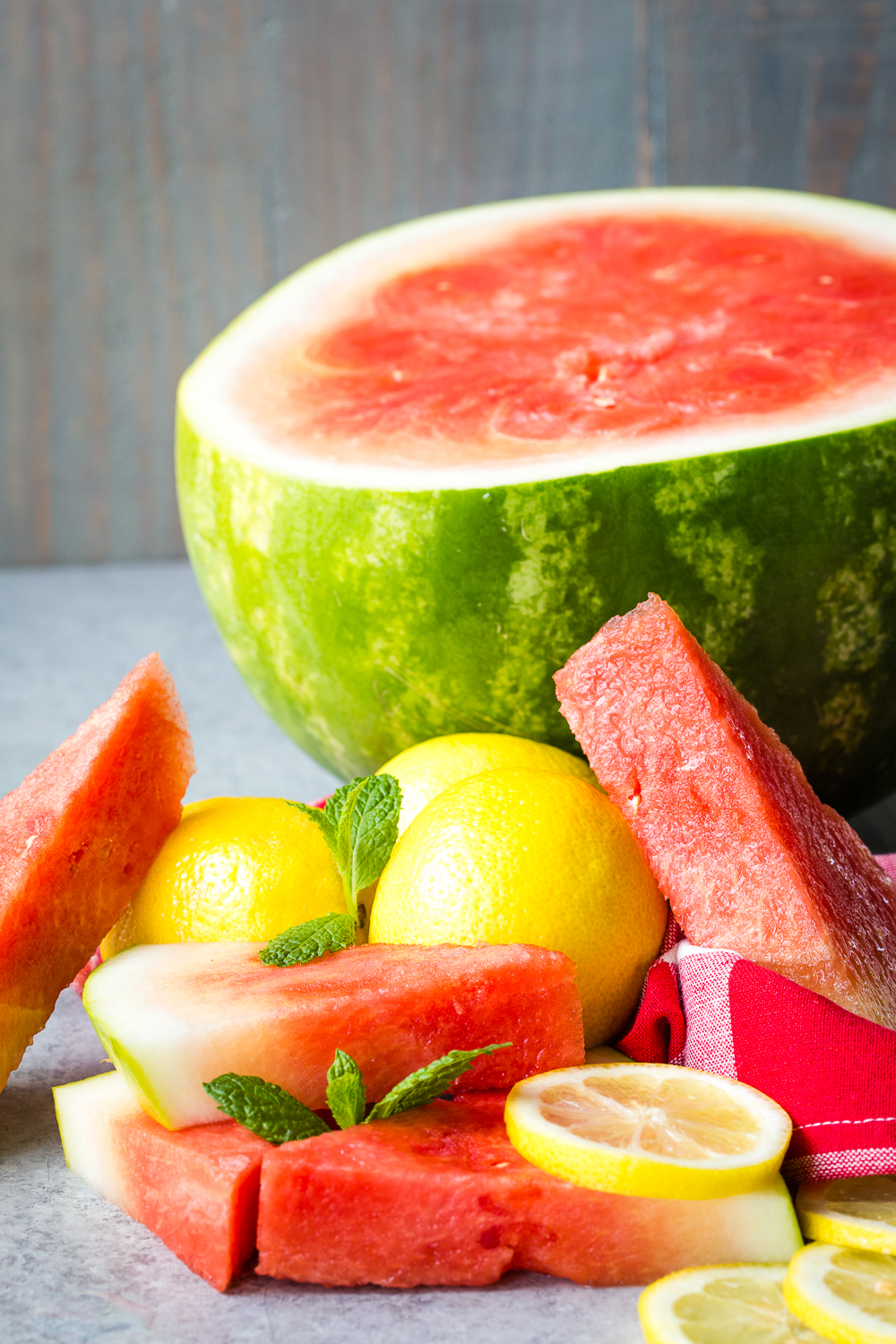 What you need to make watermelon lemonade from scratch