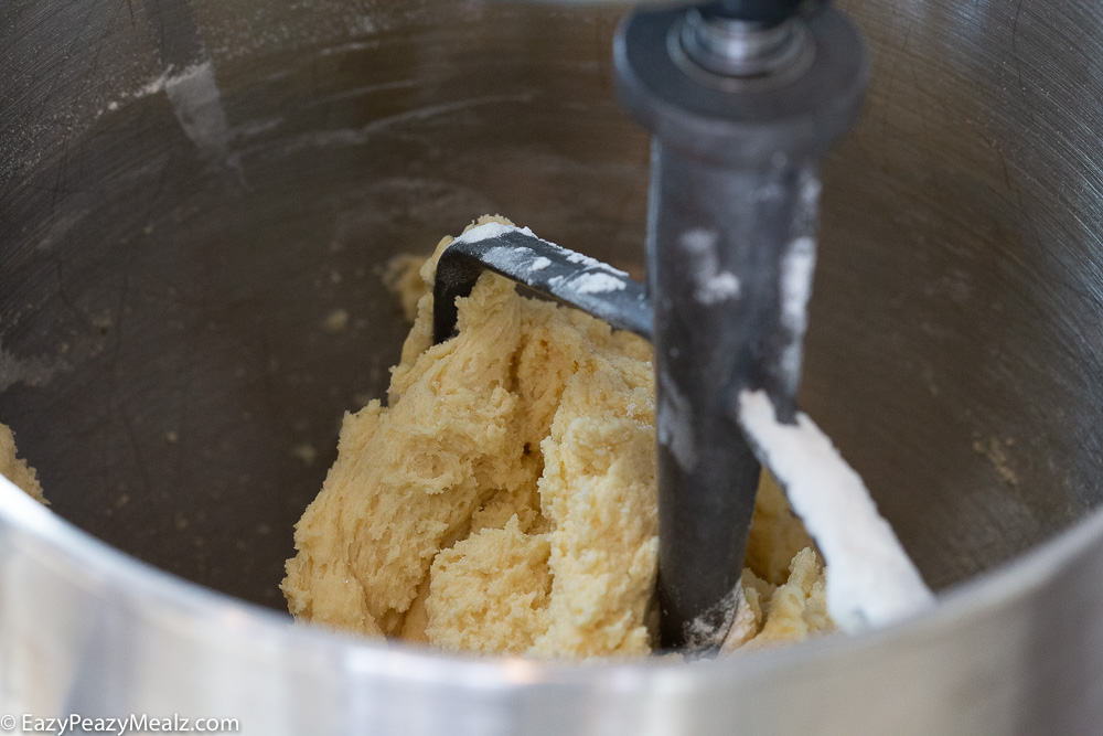 Making Italian Christmas cookies 