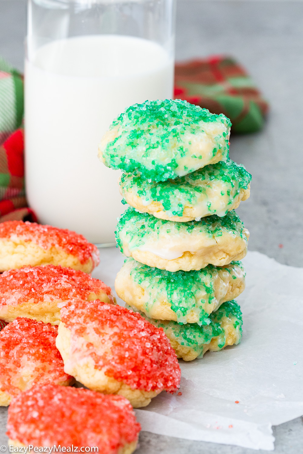 Italian Christmas Cookies, a stack of cookies sprinkled with sugar. 