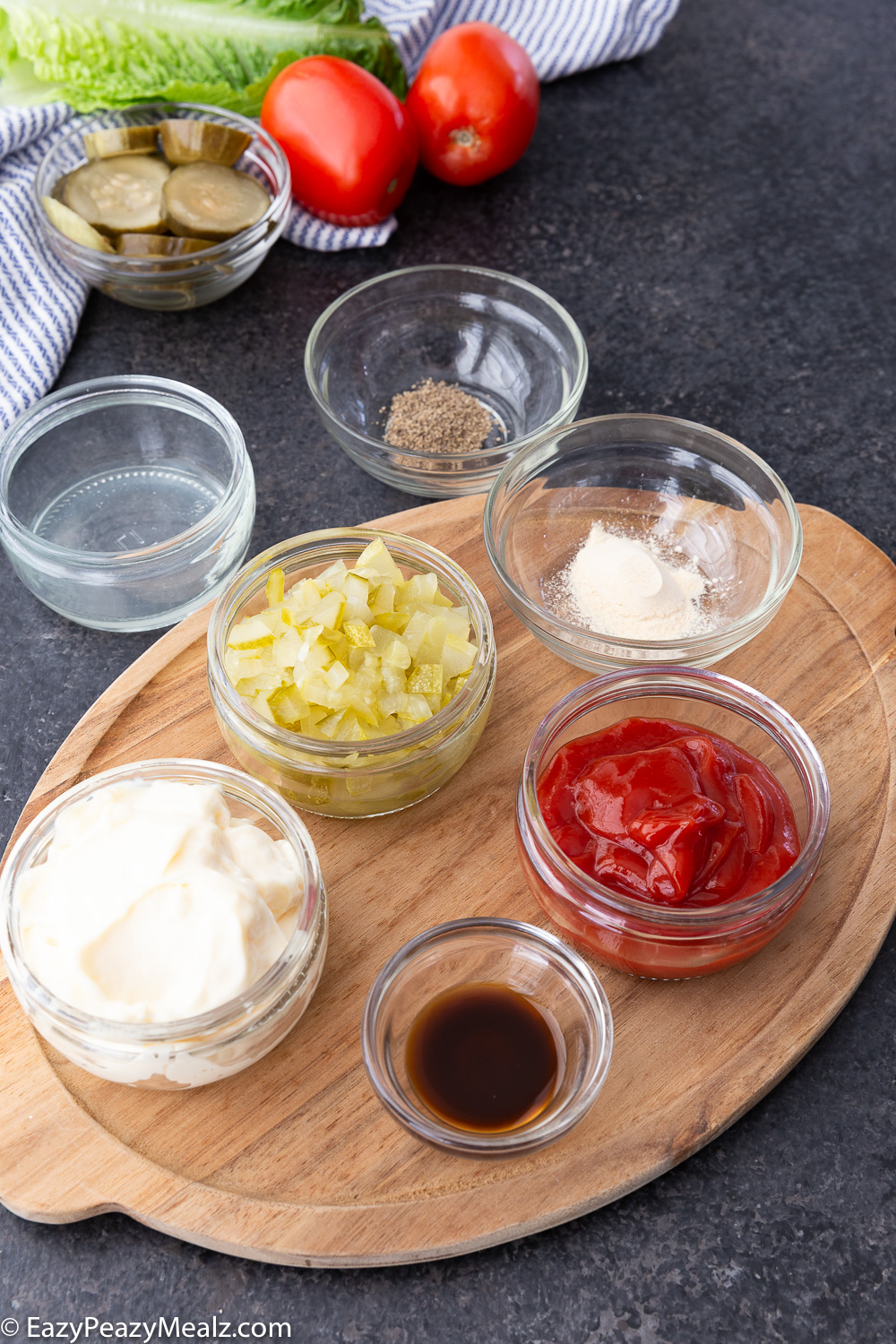 Homemade burger sauce, a delicious and easy to make sauce perfect for burgers. 