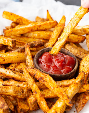 Delicious cajun fries, crispy fries cooked in the oven or air fryer.