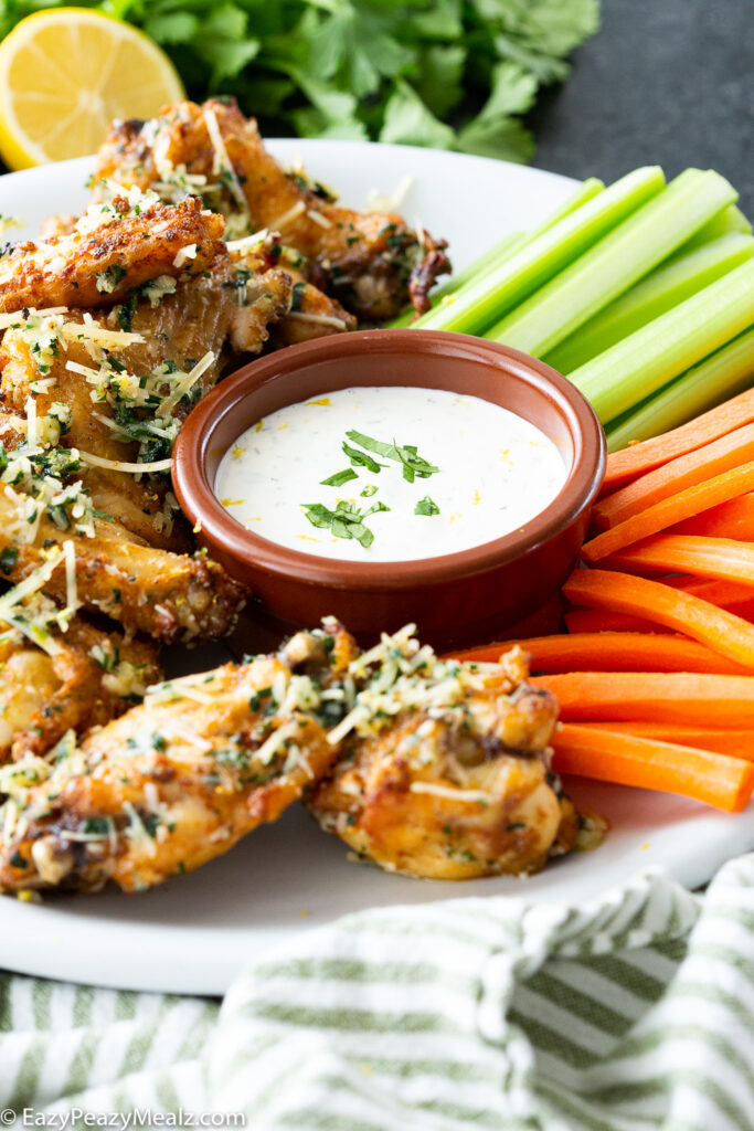 Crispy Baked Garlic Parmesan Wings