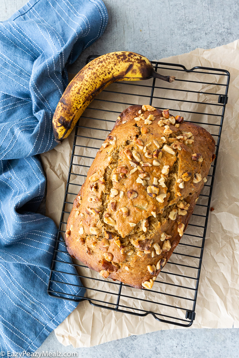Banana nut bread, a simple banana bread recipe with walnuts or pecans for crunch and flavor. 