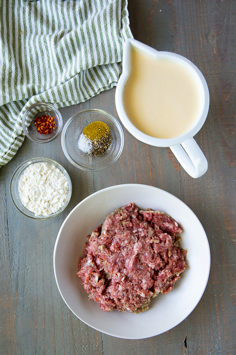 Everything you need to make sausage gravy for biscuits and gravy