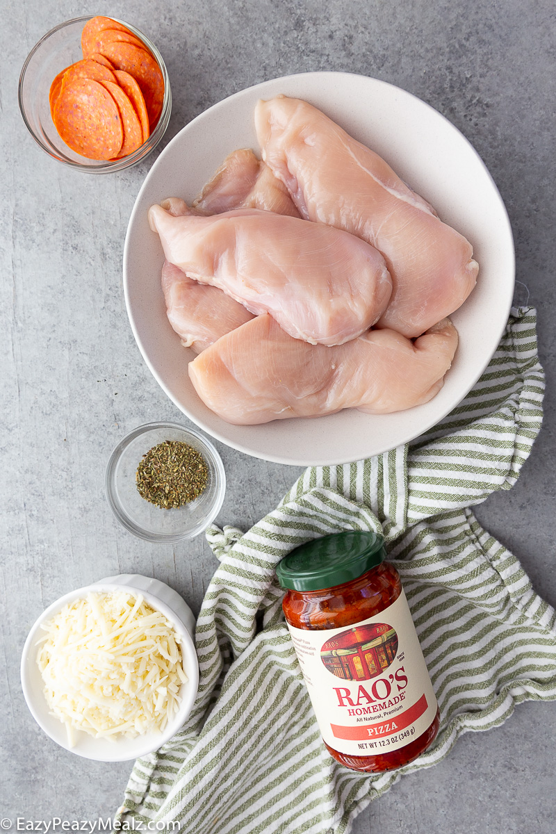 Ingredients you need for pizza chicken bake
