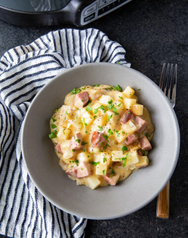 Slow cooker cheesy sausage and potatoes