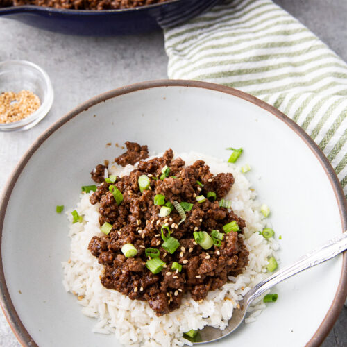 Teriyaki Beef Bowl is a quick 5 ingredient dinner