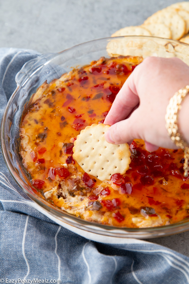 Bacon pepper jelly cheese dip