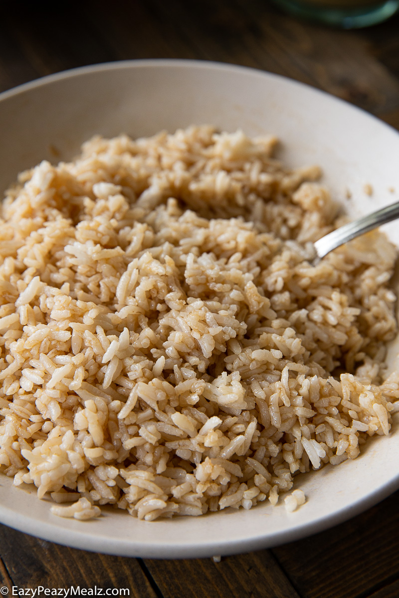 Making crispy rice. 